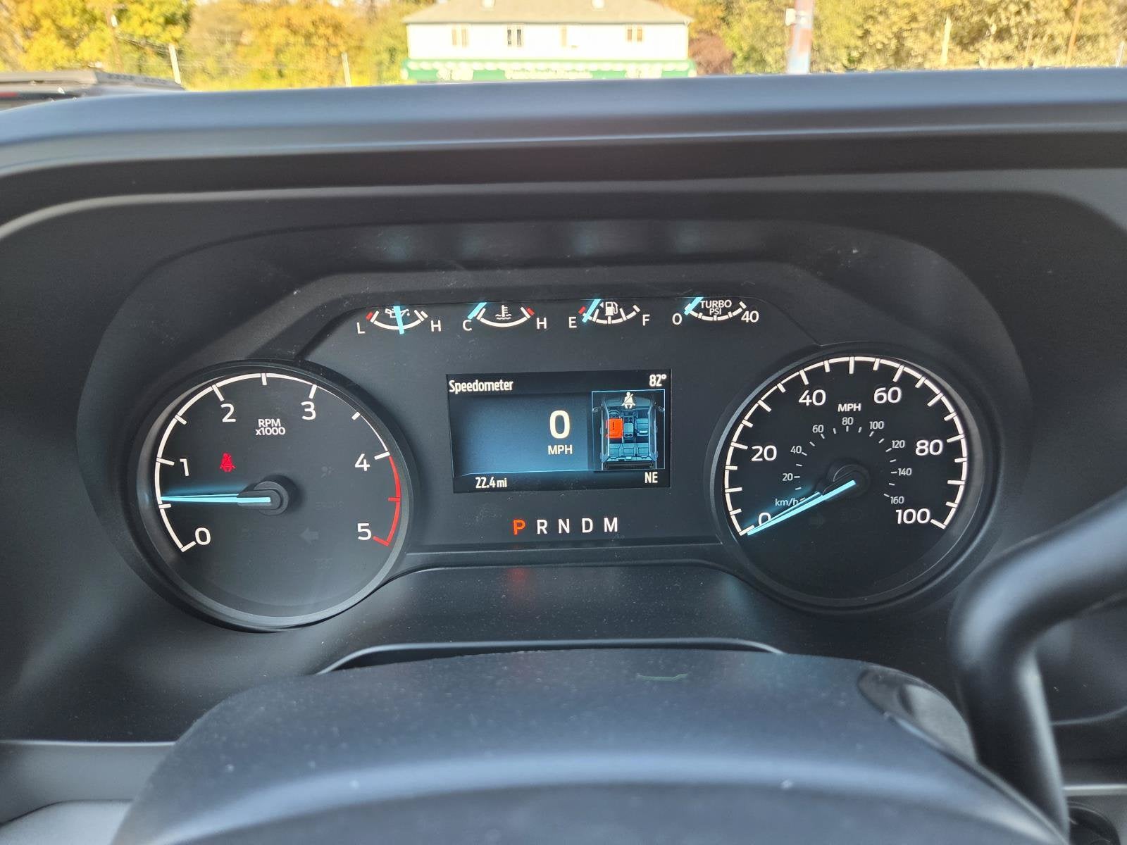 2027 Ford Super Duty F-350 SRW XLT
