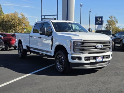 2027 Ford Super Duty F-350 SRW XLT