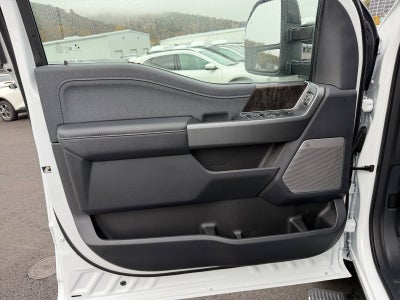 2026 Ford Super Duty F-350 SRW LARIAT