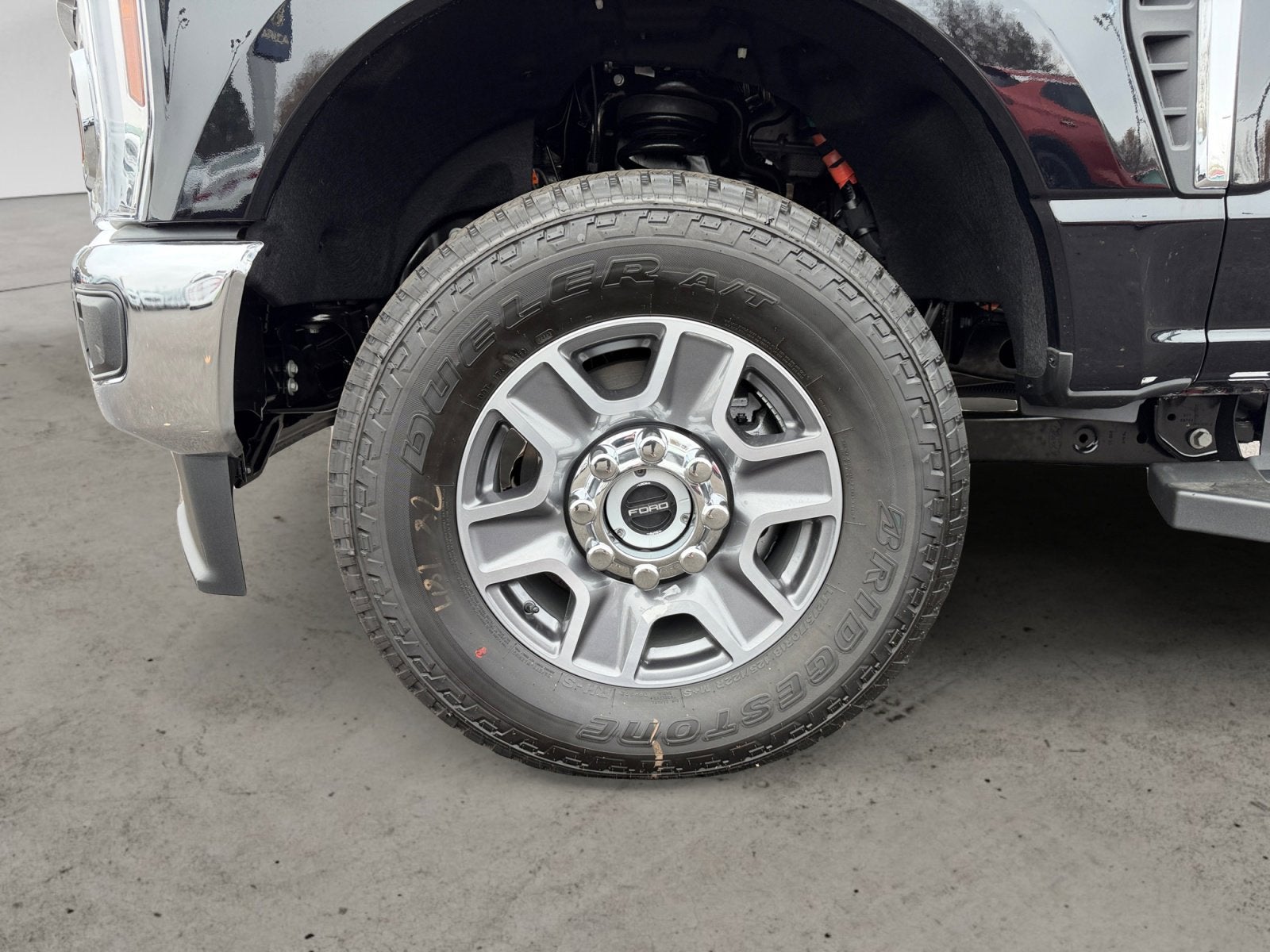 2026 Ford Super Duty F-350 SRW LARIAT