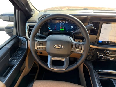 2026 Ford Super Duty F-350 SRW LARIAT