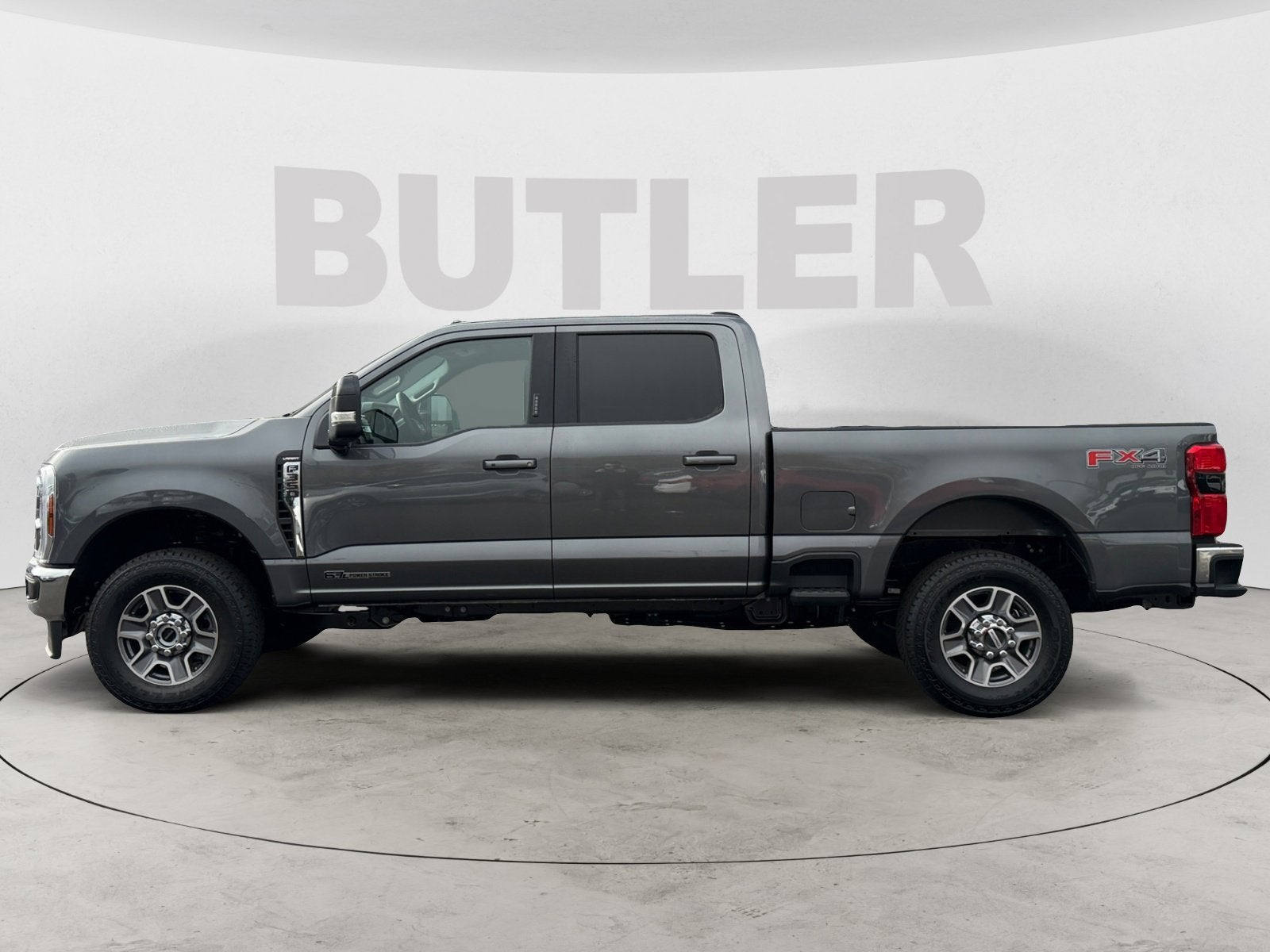 2026 Ford Super Duty F-350 SRW LARIAT