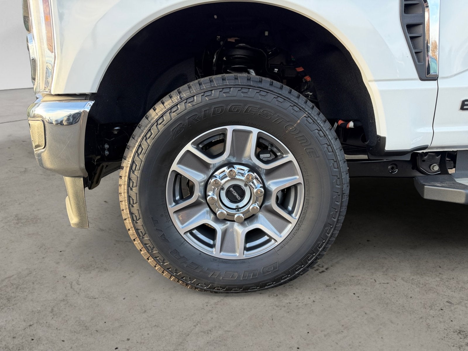 2026 Ford Super Duty F-350 SRW LARIAT