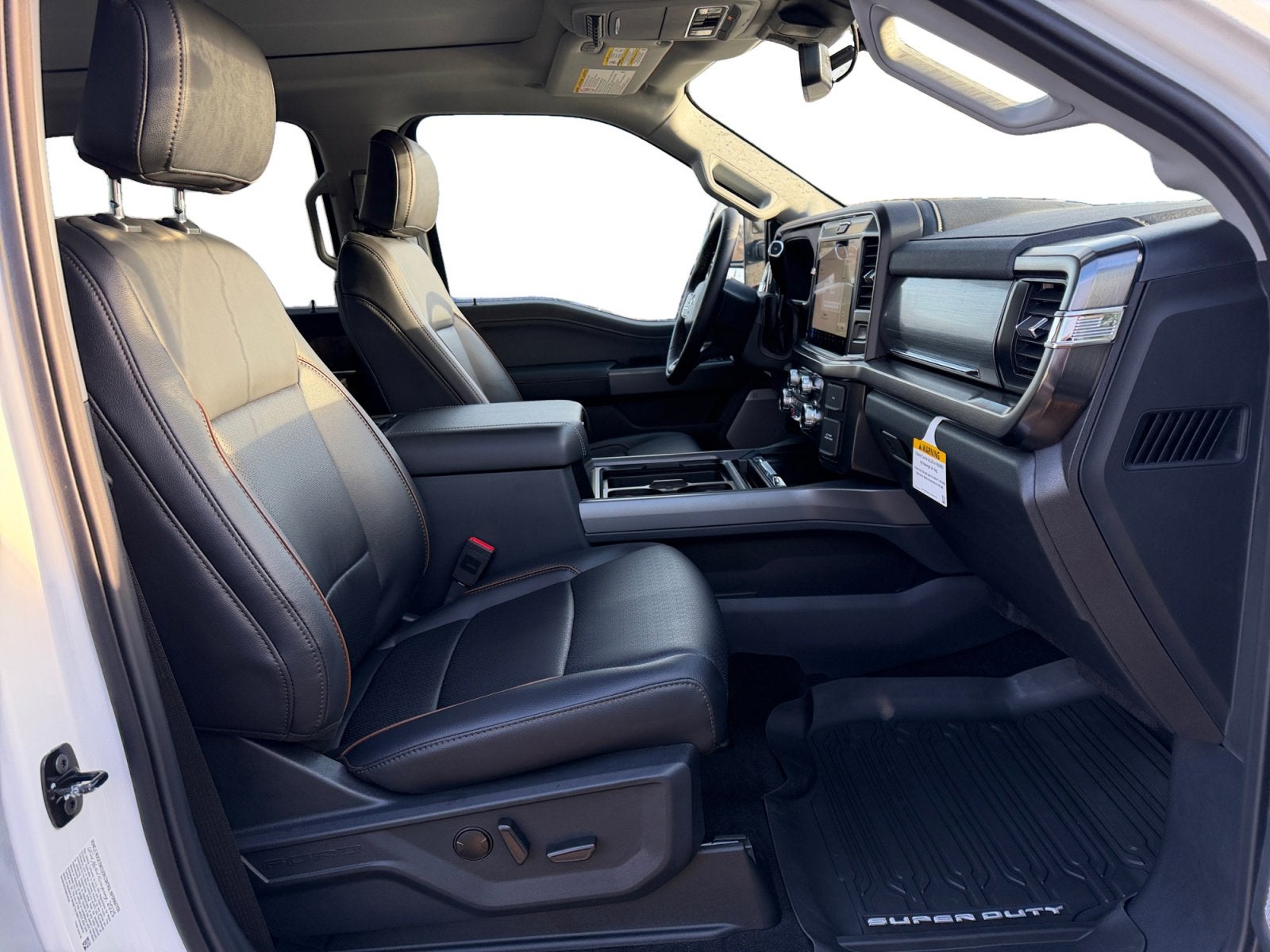 2026 Ford Super Duty F-350 SRW LARIAT