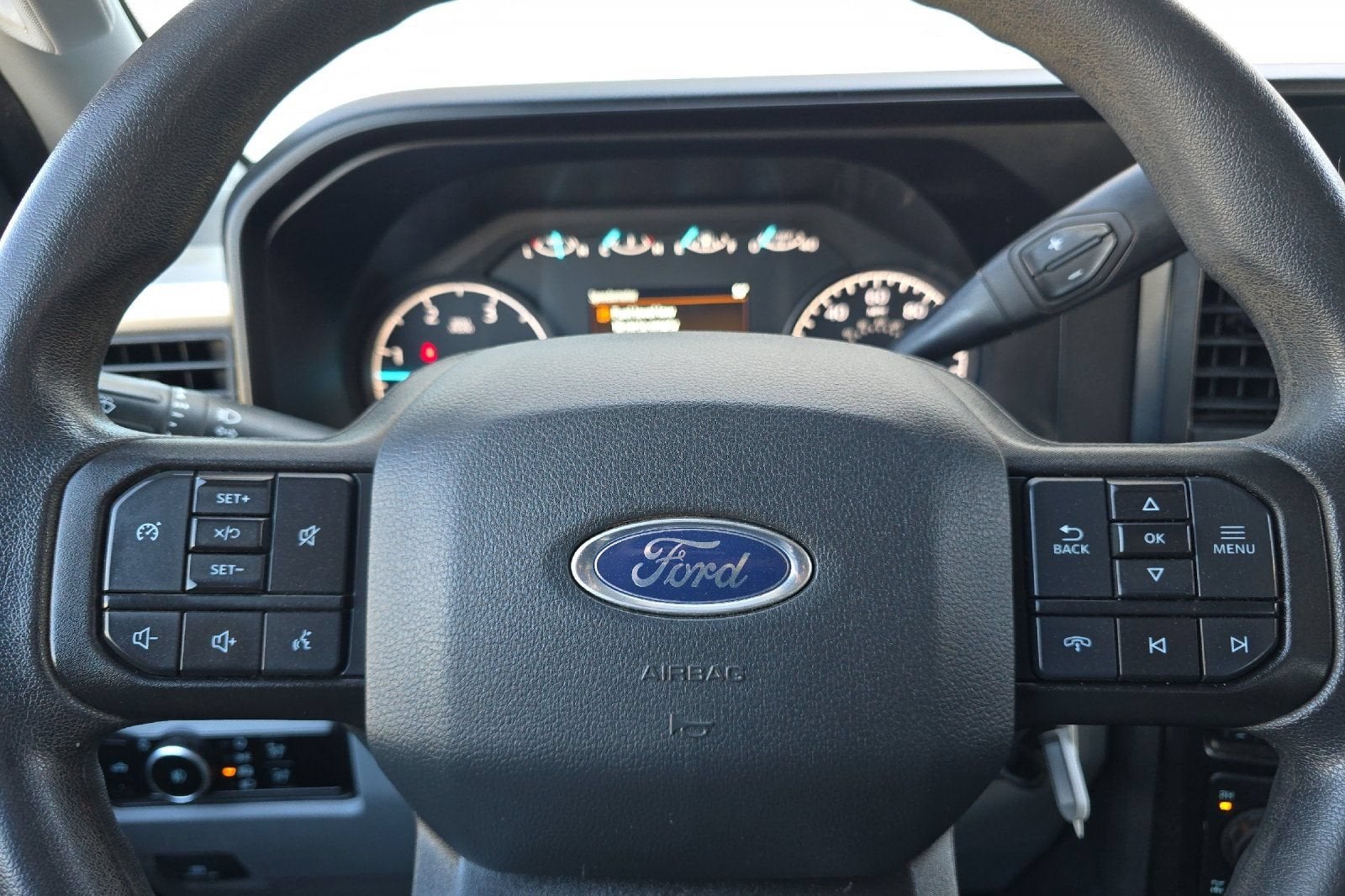 2023 Ford Super Duty F-350 SRW XLT