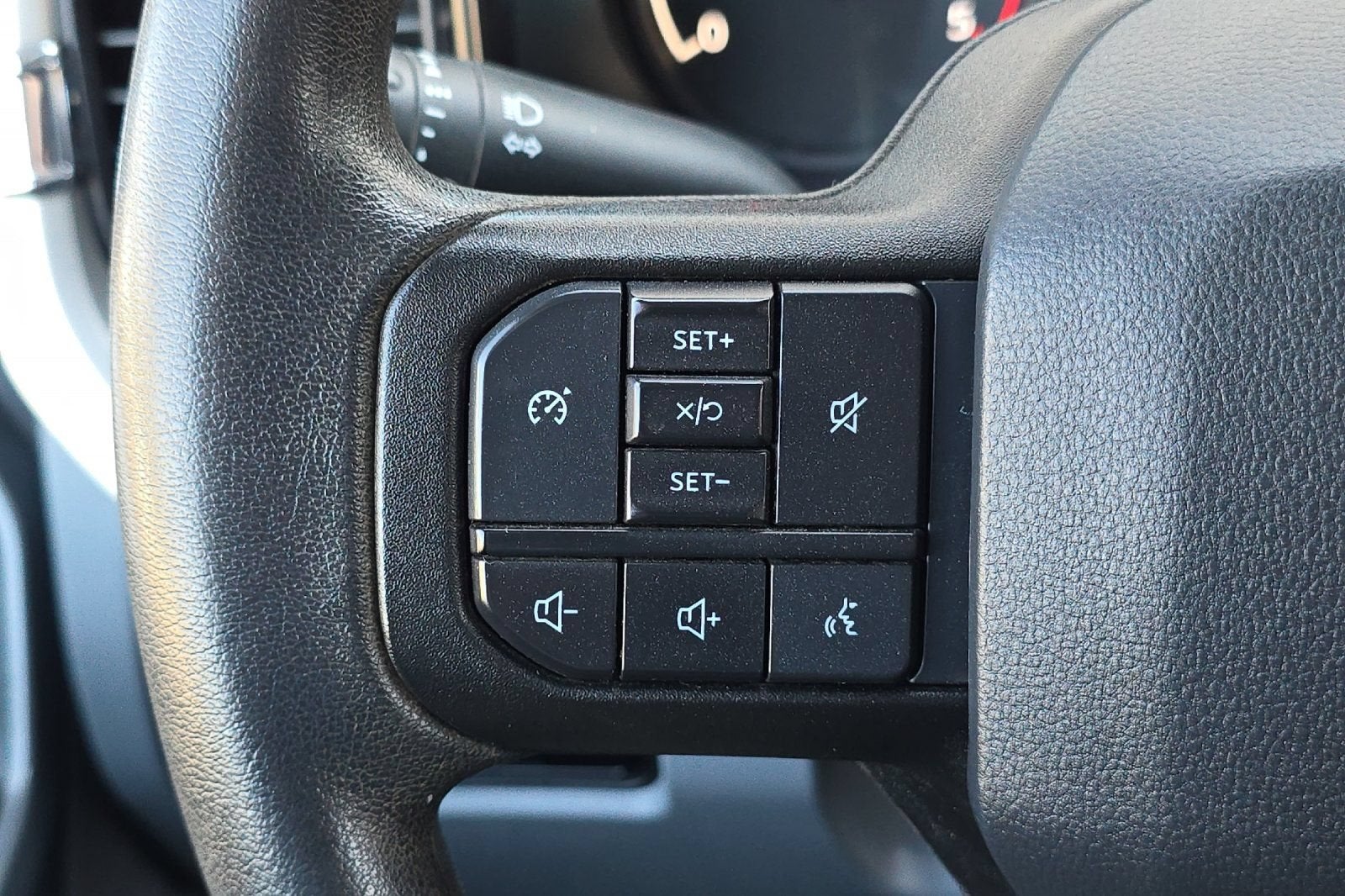 2023 Ford Super Duty F-350 SRW XLT