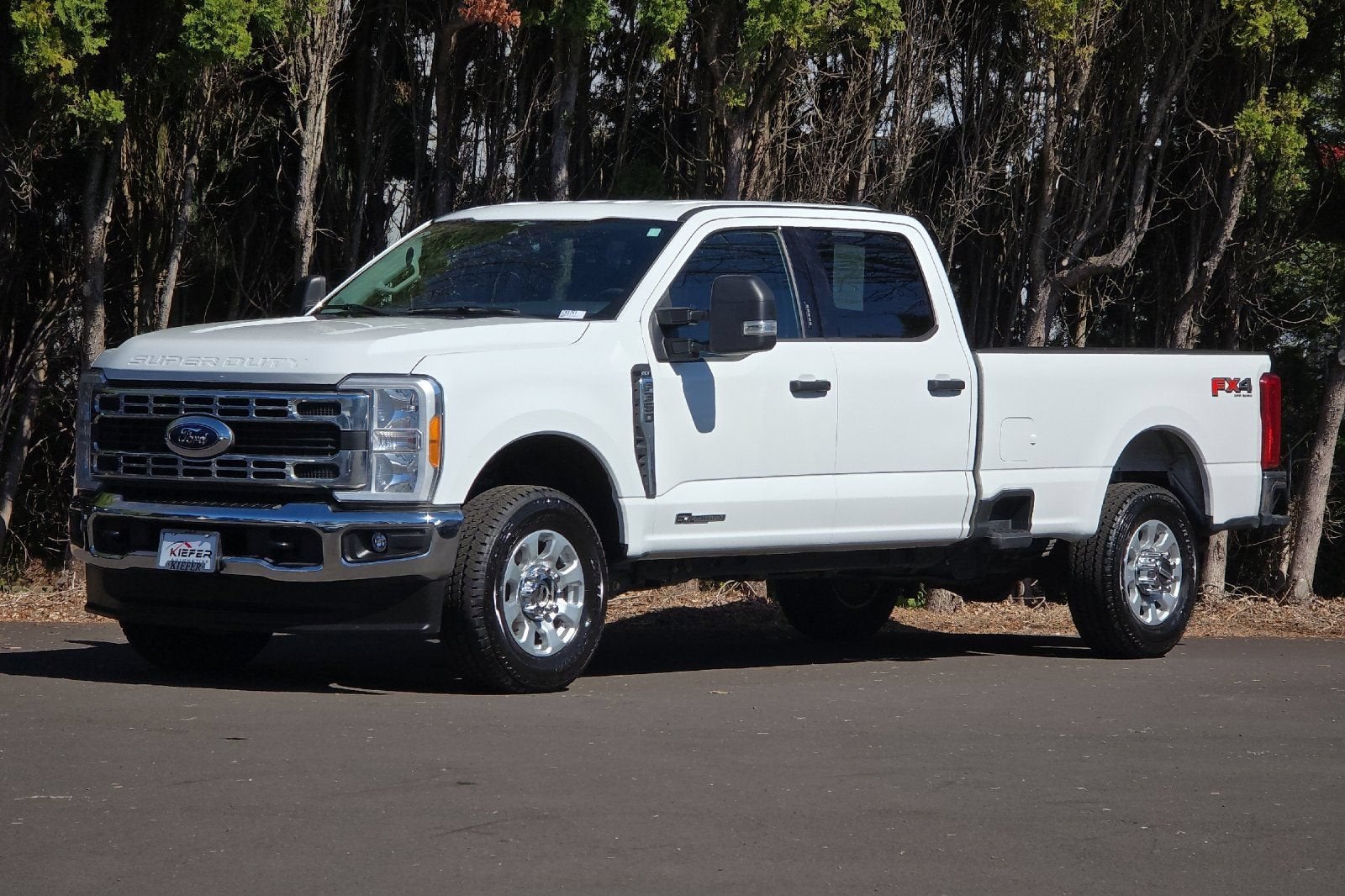 2023 Ford Super Duty F-350 SRW XLT