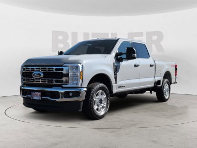 2026 Ford Super Duty F-350 SRW XLT