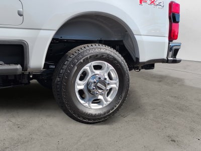 2026 Ford Super Duty F-350 SRW XLT