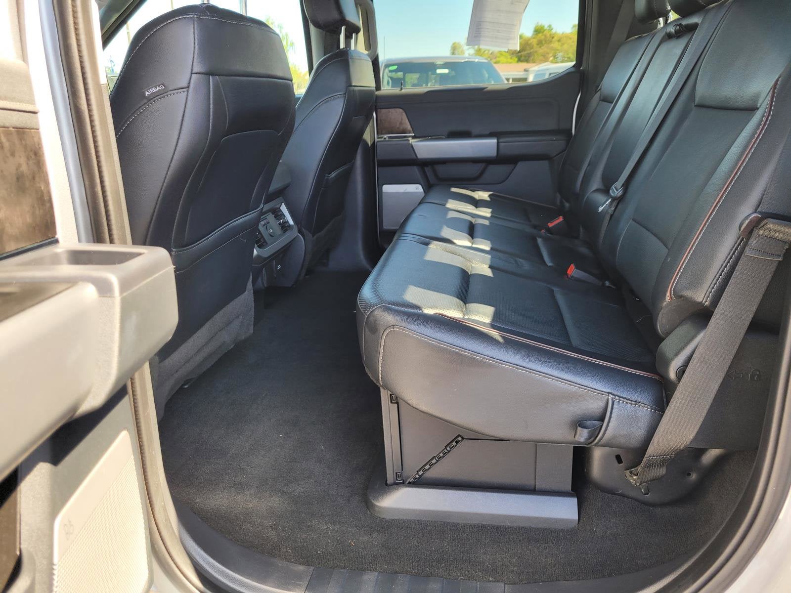 2023 Ford Super Duty F-350 SRW LARIAT
