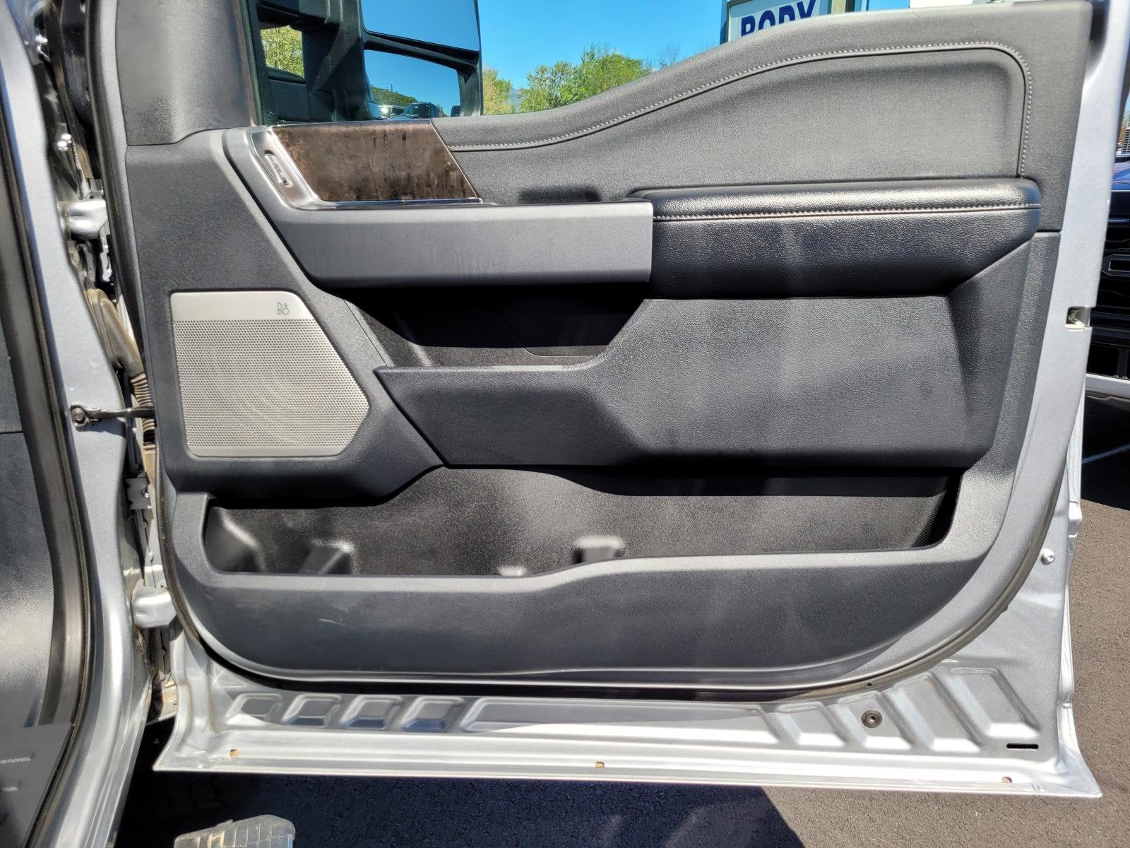 2023 Ford Super Duty F-350 SRW LARIAT