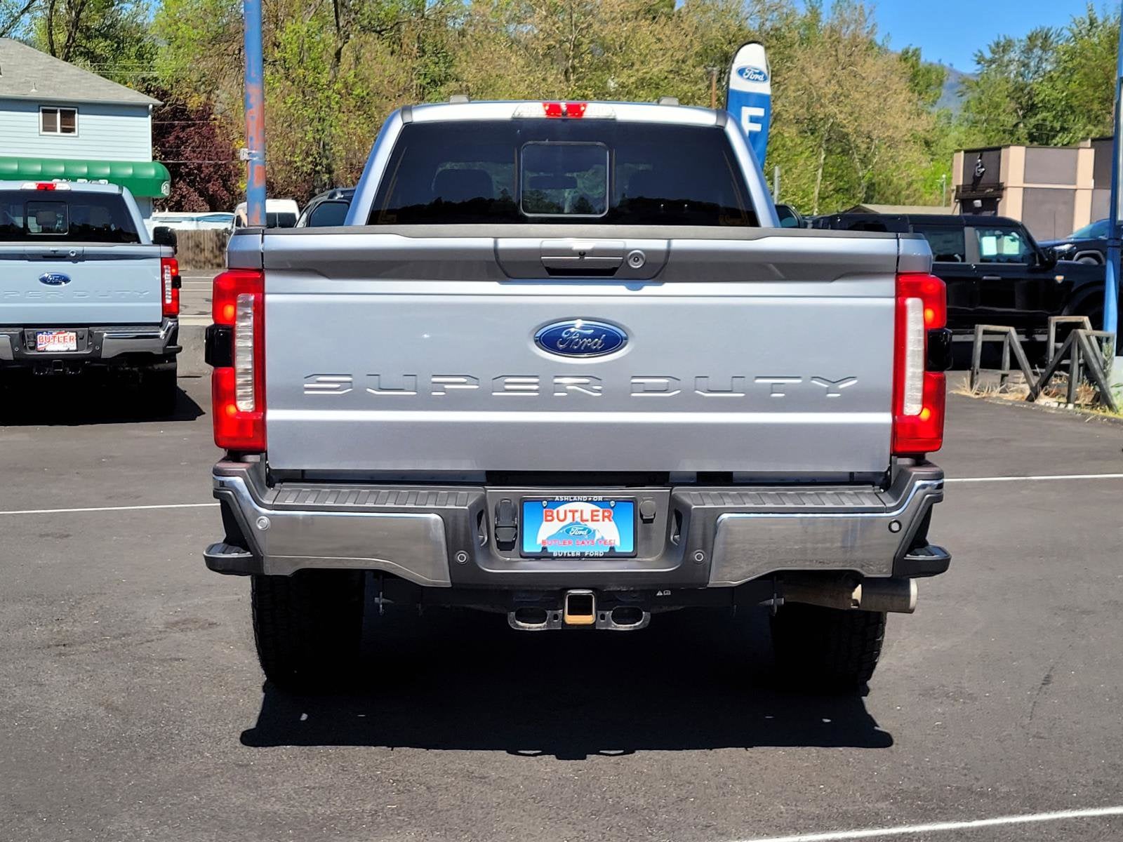 2023 Ford Super Duty F-350 SRW LARIAT