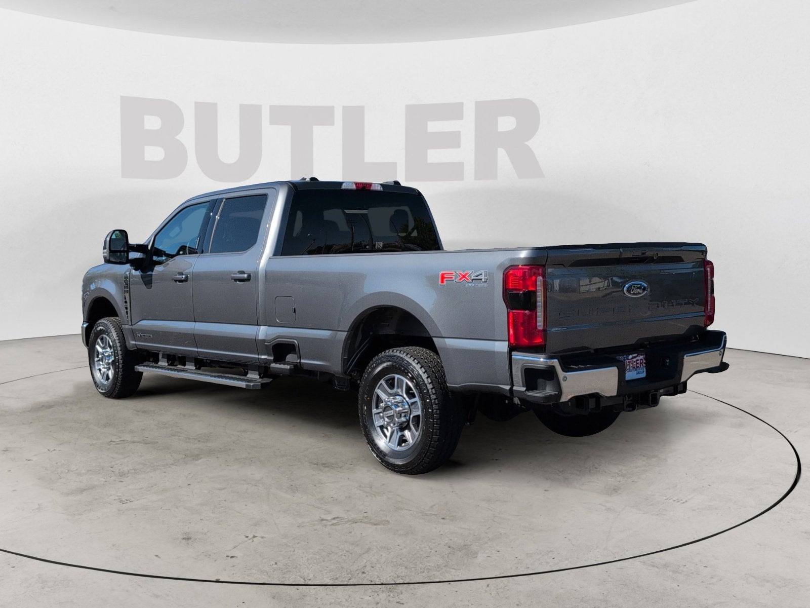 2026 Ford Super Duty F-350 SRW LARIAT