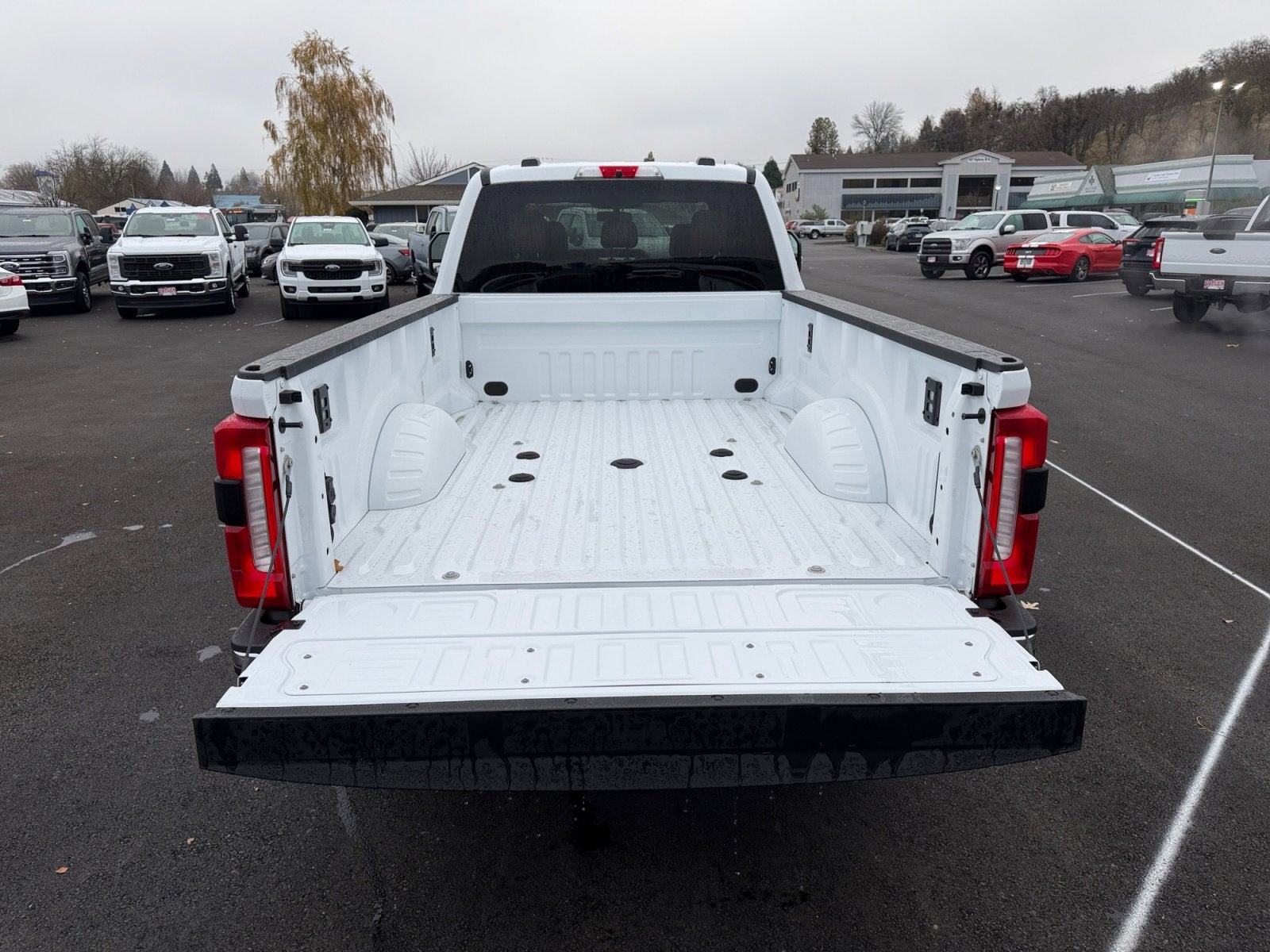 2026 Ford Super Duty F-350 SRW LARIAT
