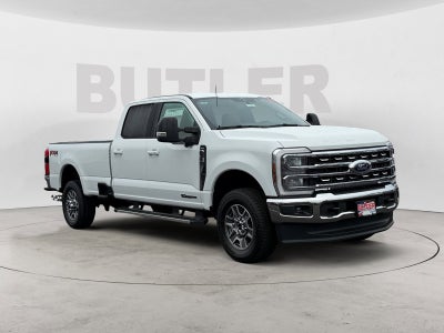 2026 Ford Super Duty F-350 SRW LARIAT