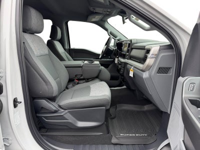 2026 Ford Super Duty F-350 SRW XLT