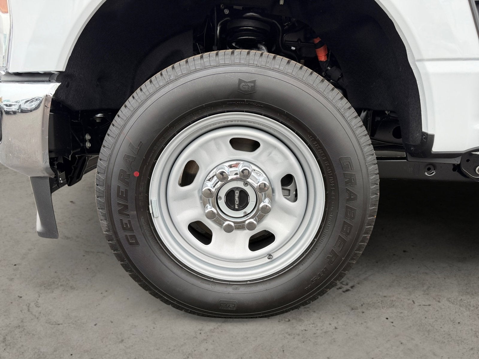 2026 Ford Super Duty F-350 SRW XL