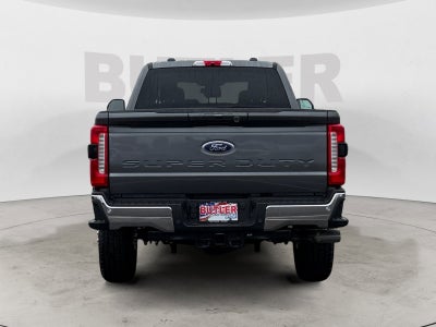 2026 Ford Super Duty F-350 SRW LARIAT