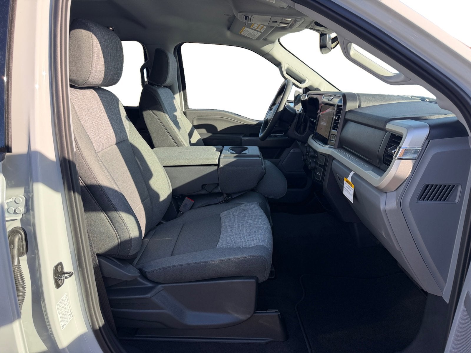 2026 Ford Super Duty F-350 SRW XLT