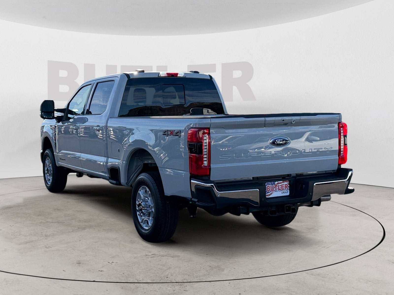 2026 Ford Super Duty F-350 SRW XLT