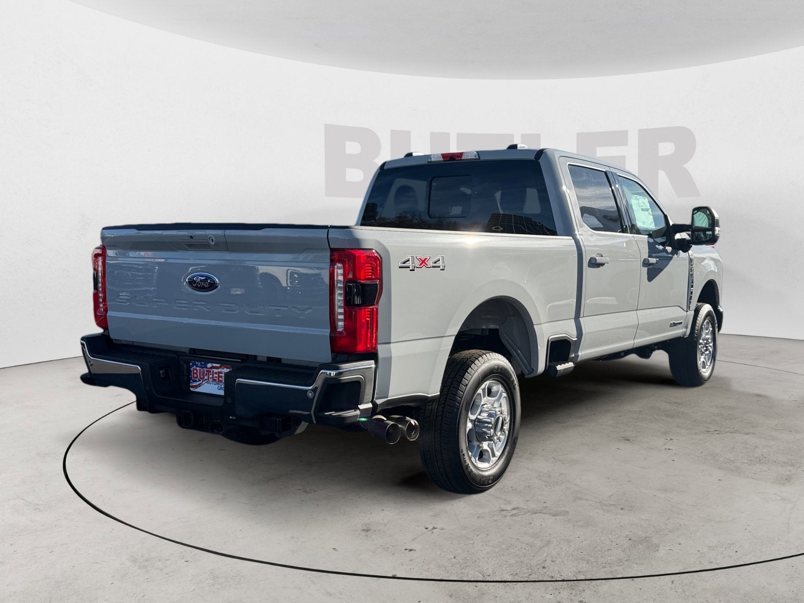 2026 Ford Super Duty F-350 SRW XLT