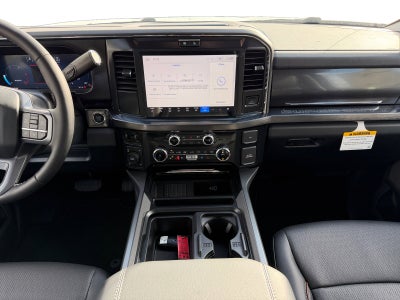 2026 Ford Super Duty F-350 SRW LARIAT