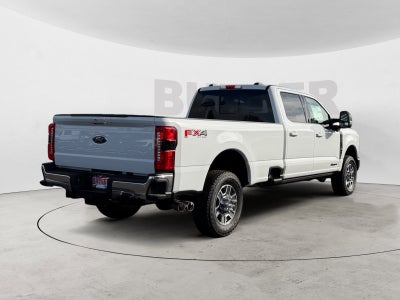 2026 Ford Super Duty F-350 SRW LARIAT