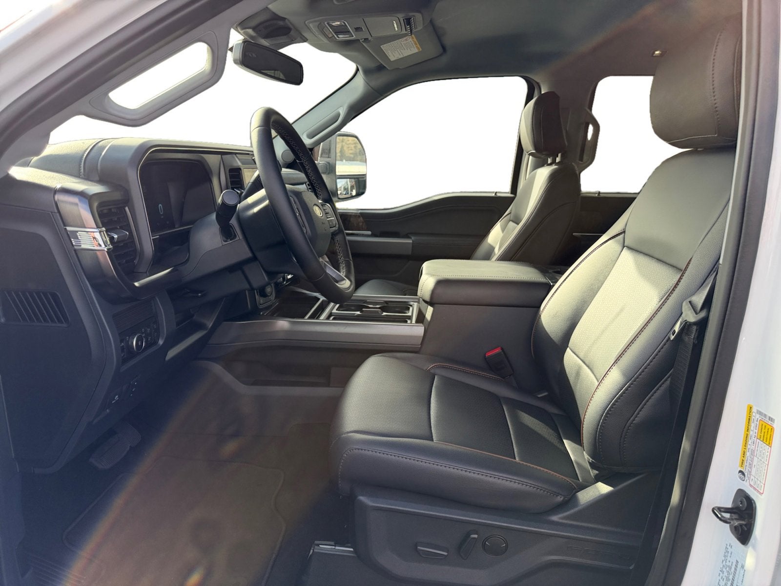 2026 Ford Super Duty F-350 SRW LARIAT