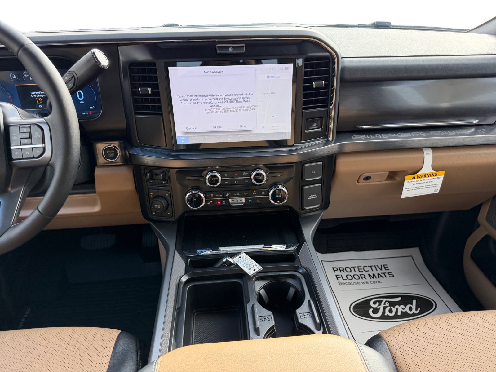 2026 Ford Super Duty F-350 SRW LARIAT