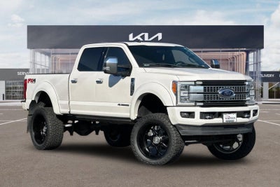 2019 Ford Super Duty F-350 SRW Platinum