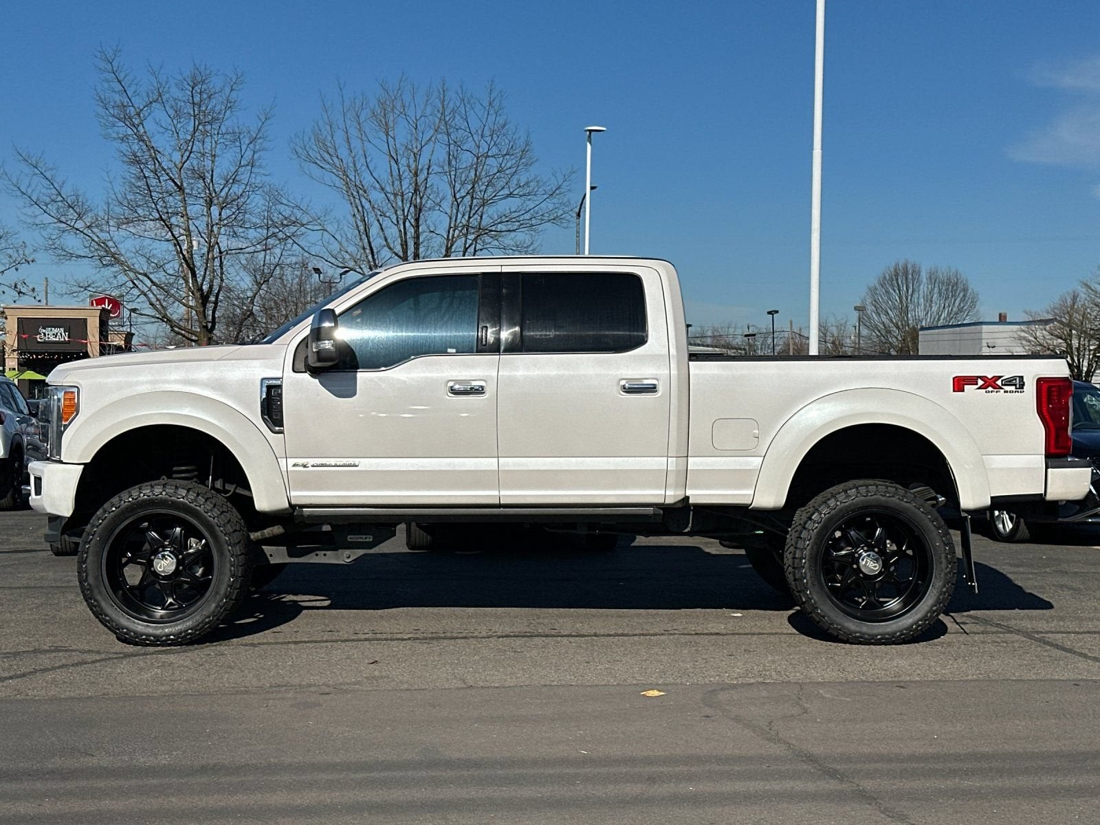 2019 Ford Super Duty F-350 SRW Platinum