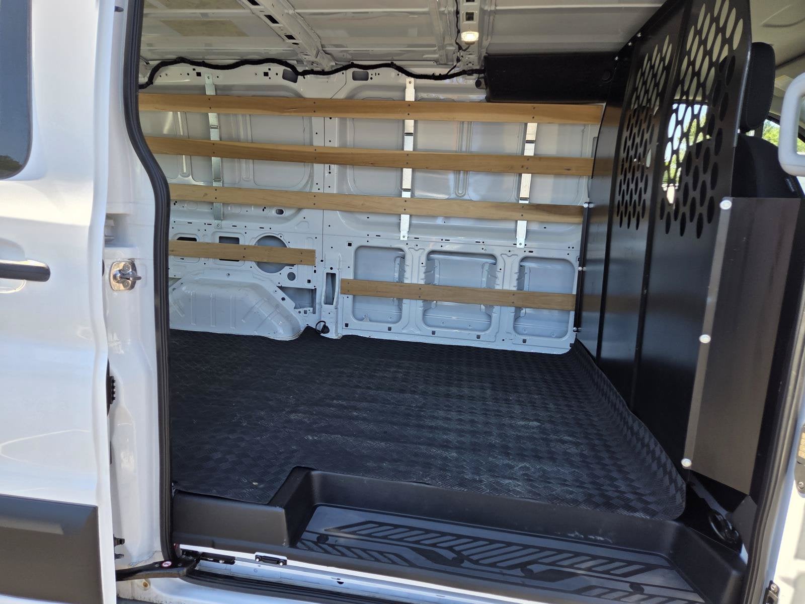 2025 Ford Transit Cargo Van Base