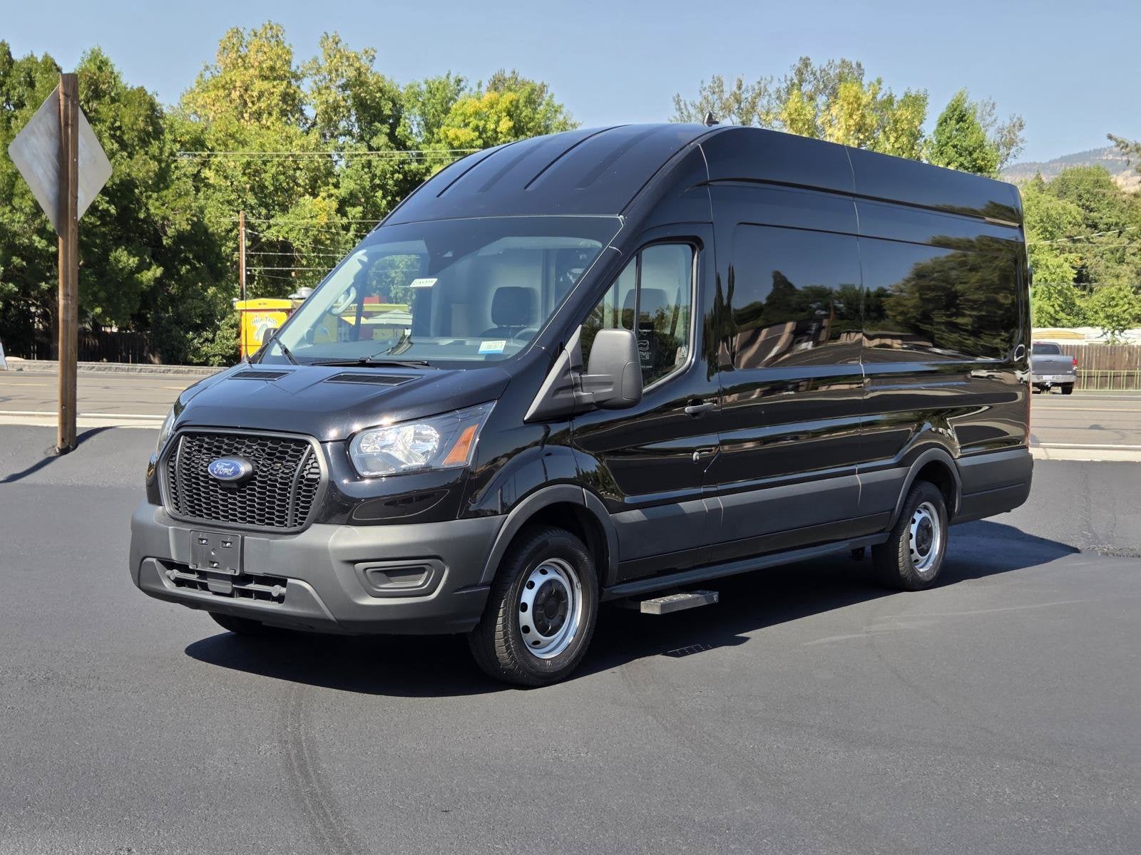 2023 Ford Transit Cargo Van Base