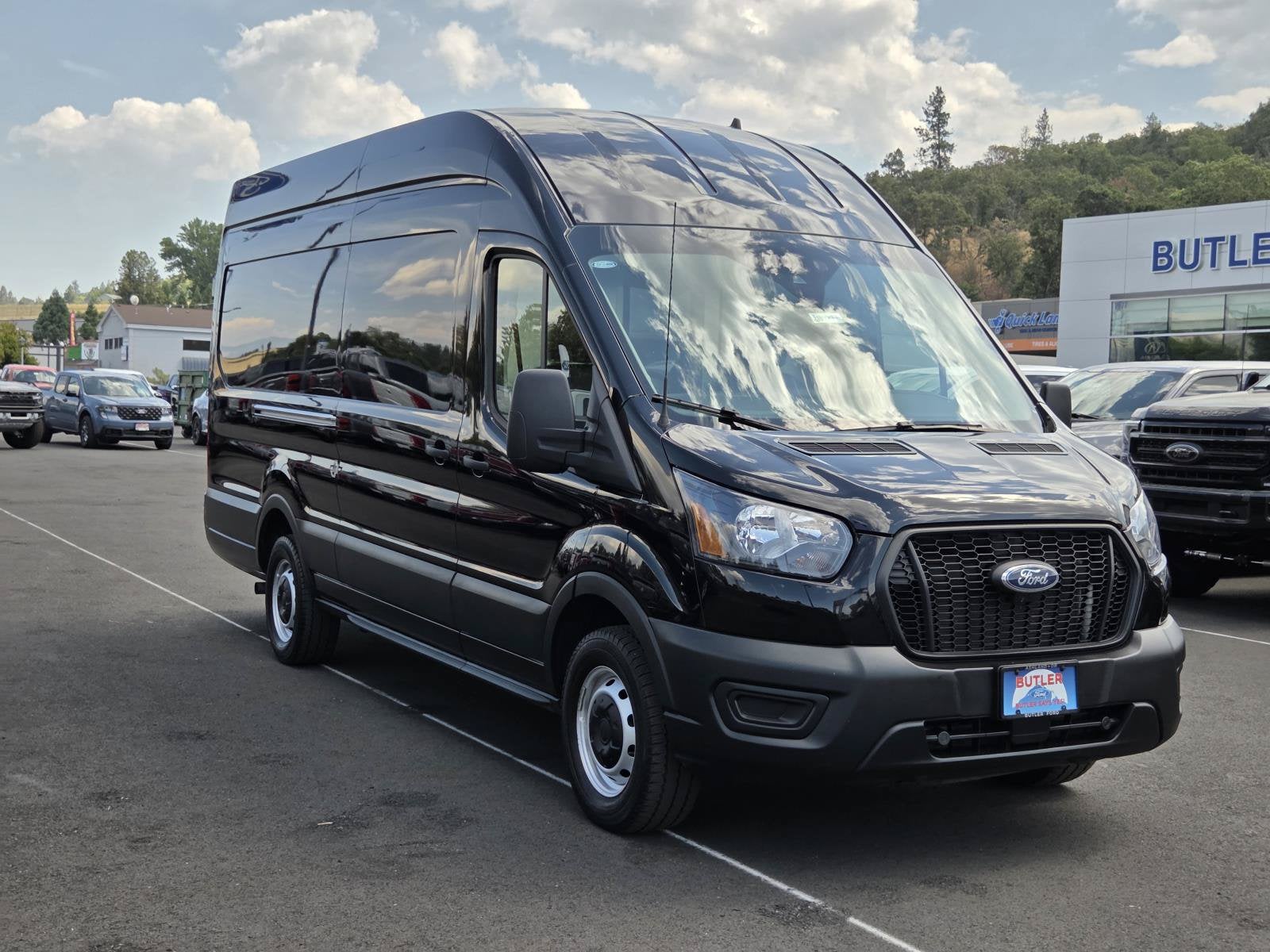 2023 Ford Transit Cargo Van Base