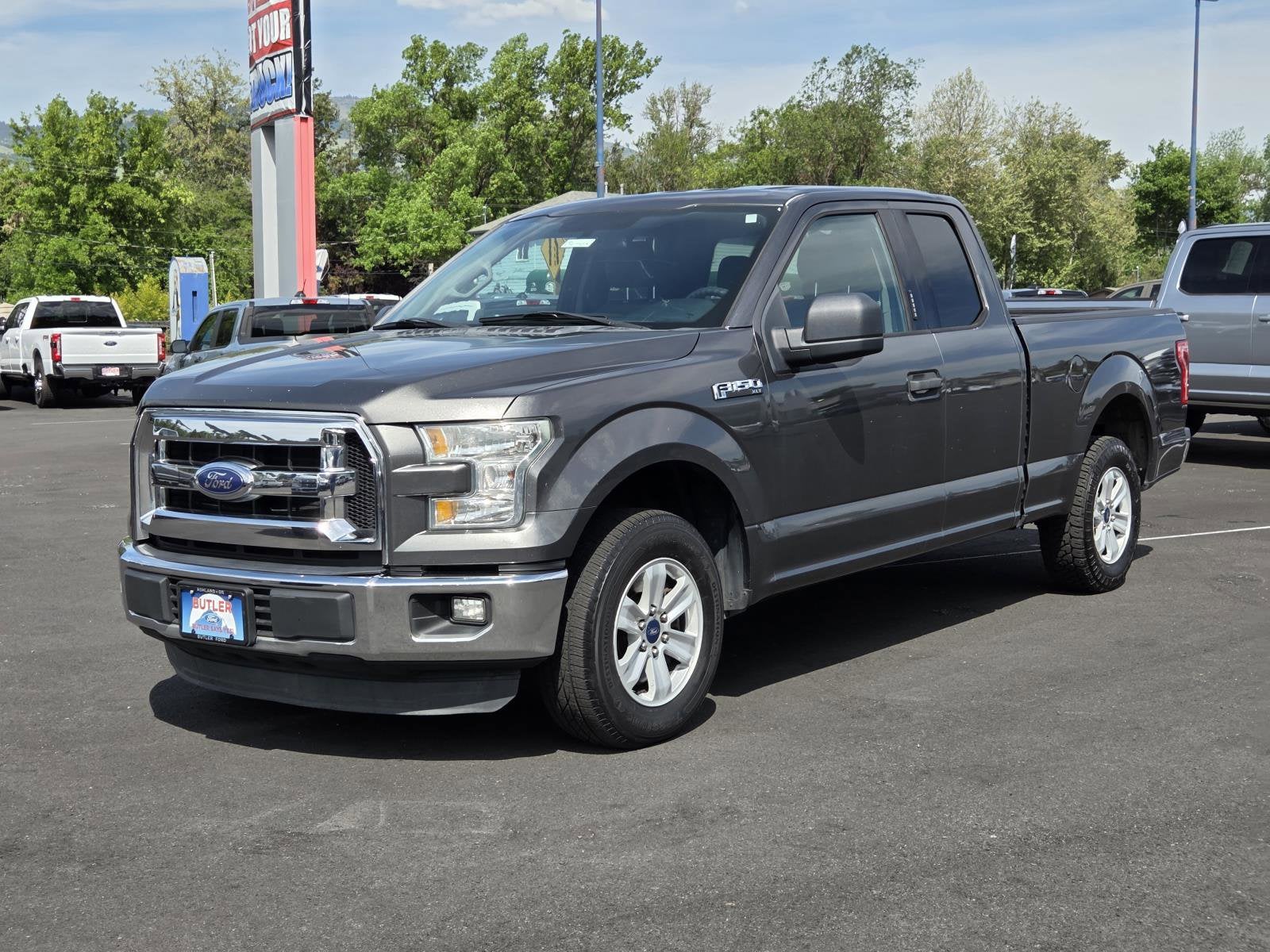 2015 Ford F-150 XLT SuperCab 145-in's photo