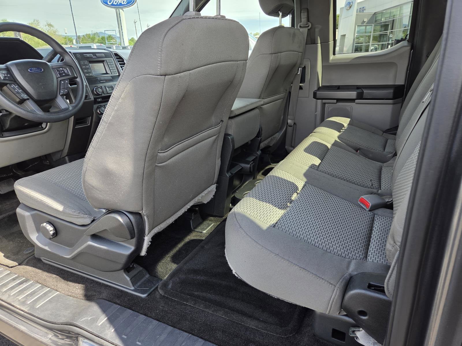 2015 Ford F-150 Base