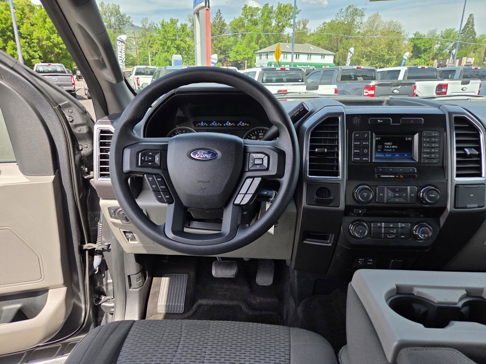 2015 Ford F-150 Base