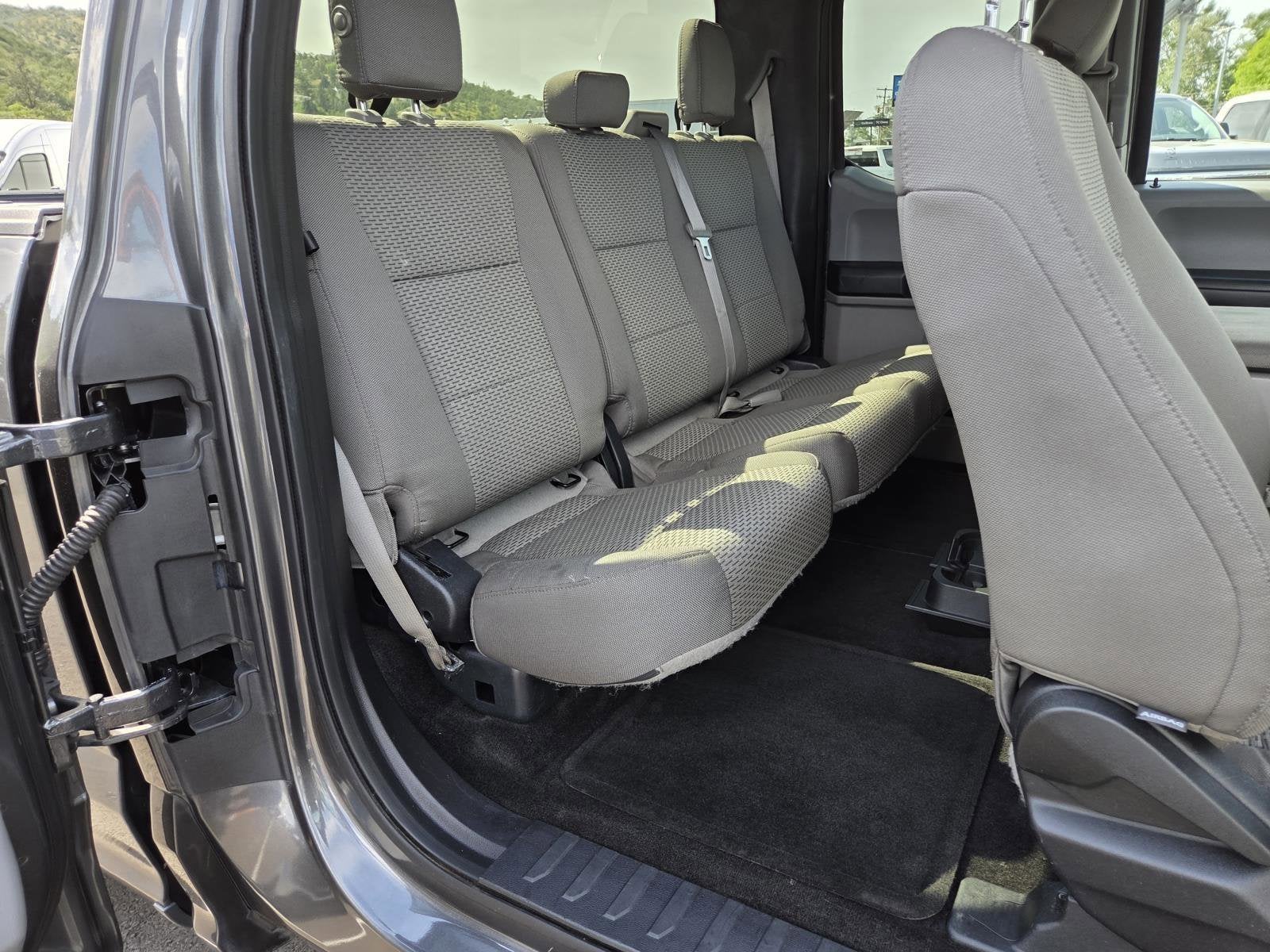 2015 Ford F-150 Base