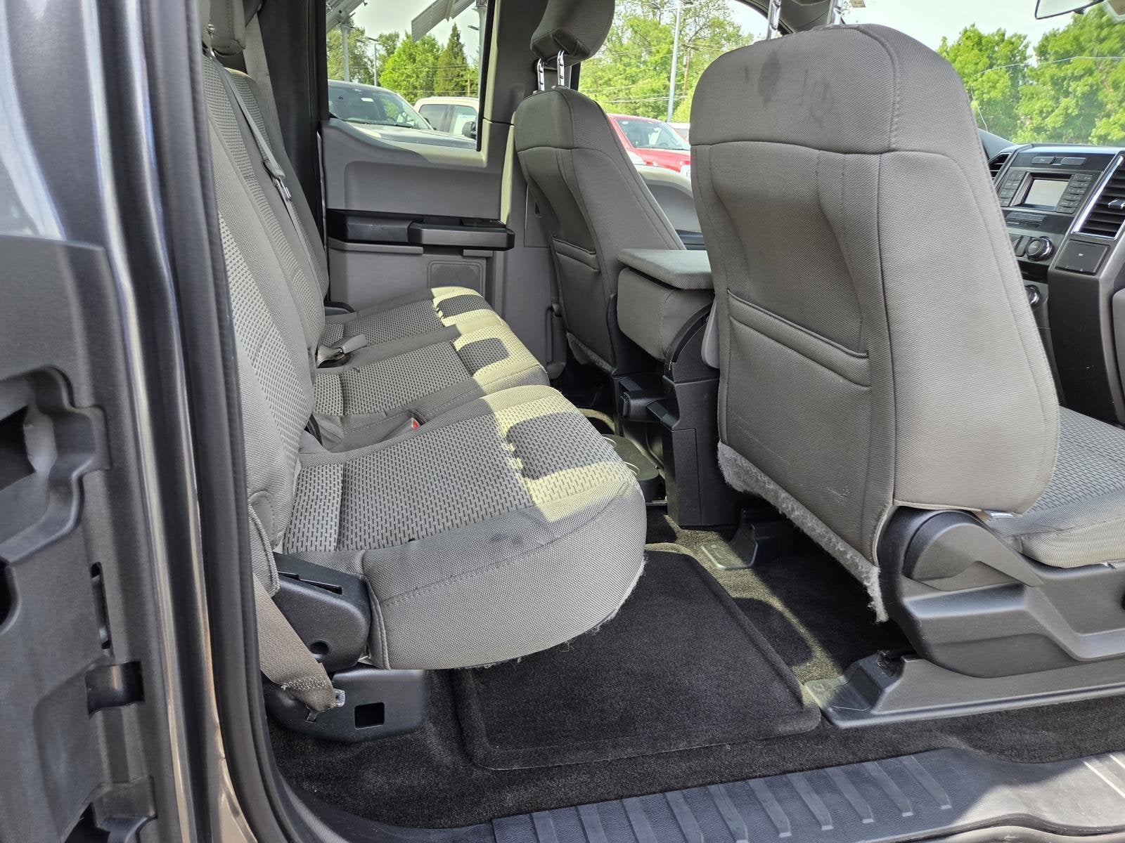 2015 Ford F-150 Base