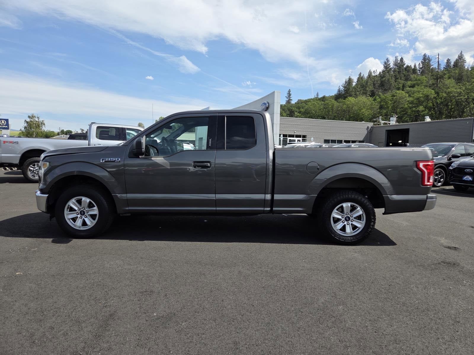 2015 Ford F-150 Base