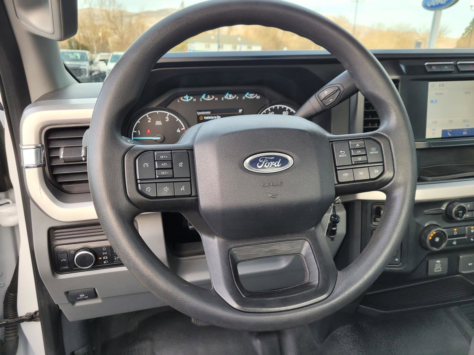 2024 Ford Super Duty F-350 SRW XL