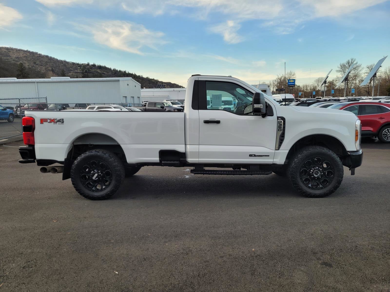 2024 Ford Super Duty F-350 SRW XL