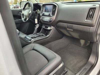 2022 GMC Canyon 4WD AT4 w/Cloth