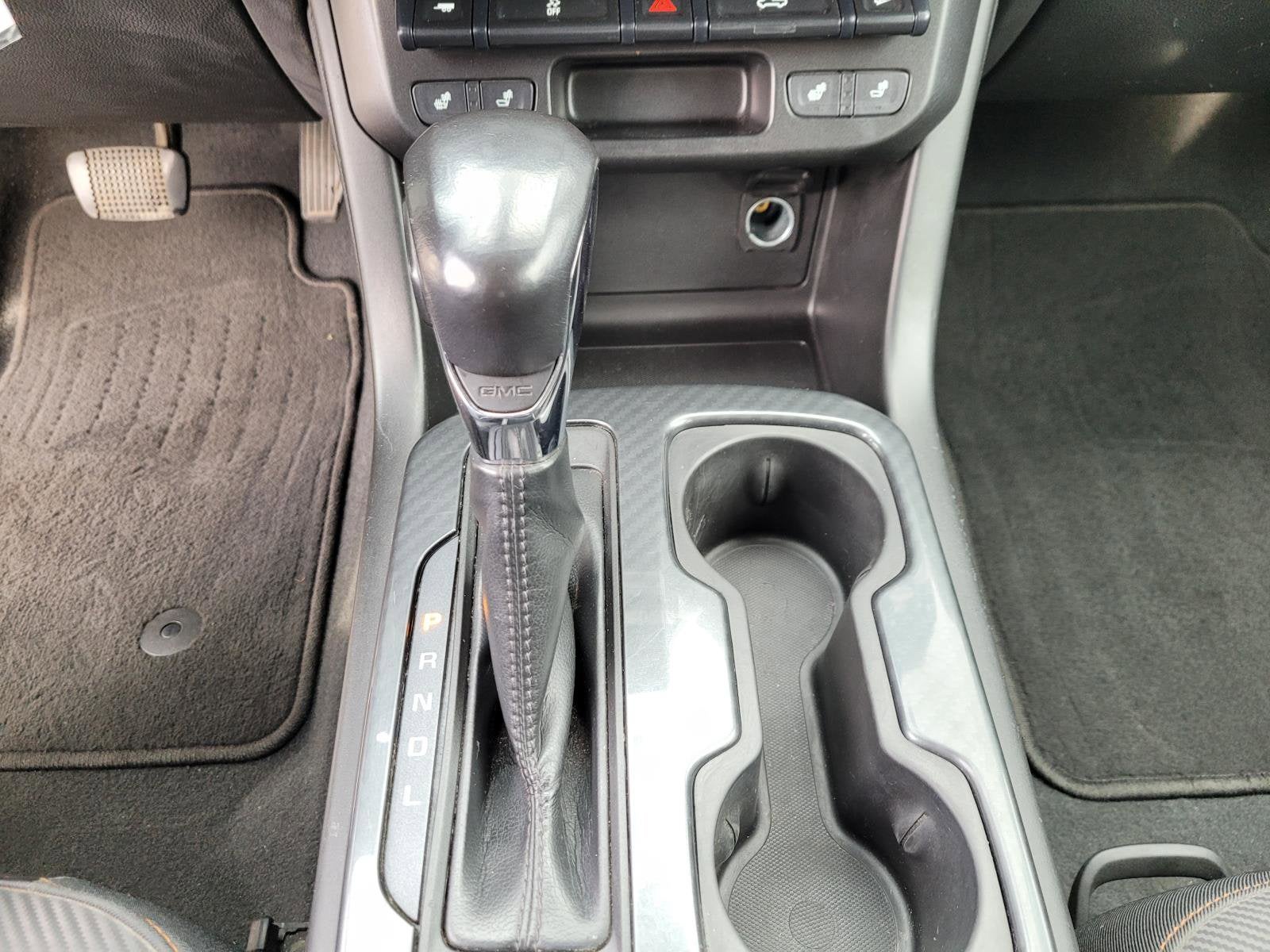 2022 GMC Canyon 4WD AT4 w/Cloth