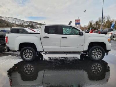 2022 GMC Canyon 4WD AT4 w/Cloth