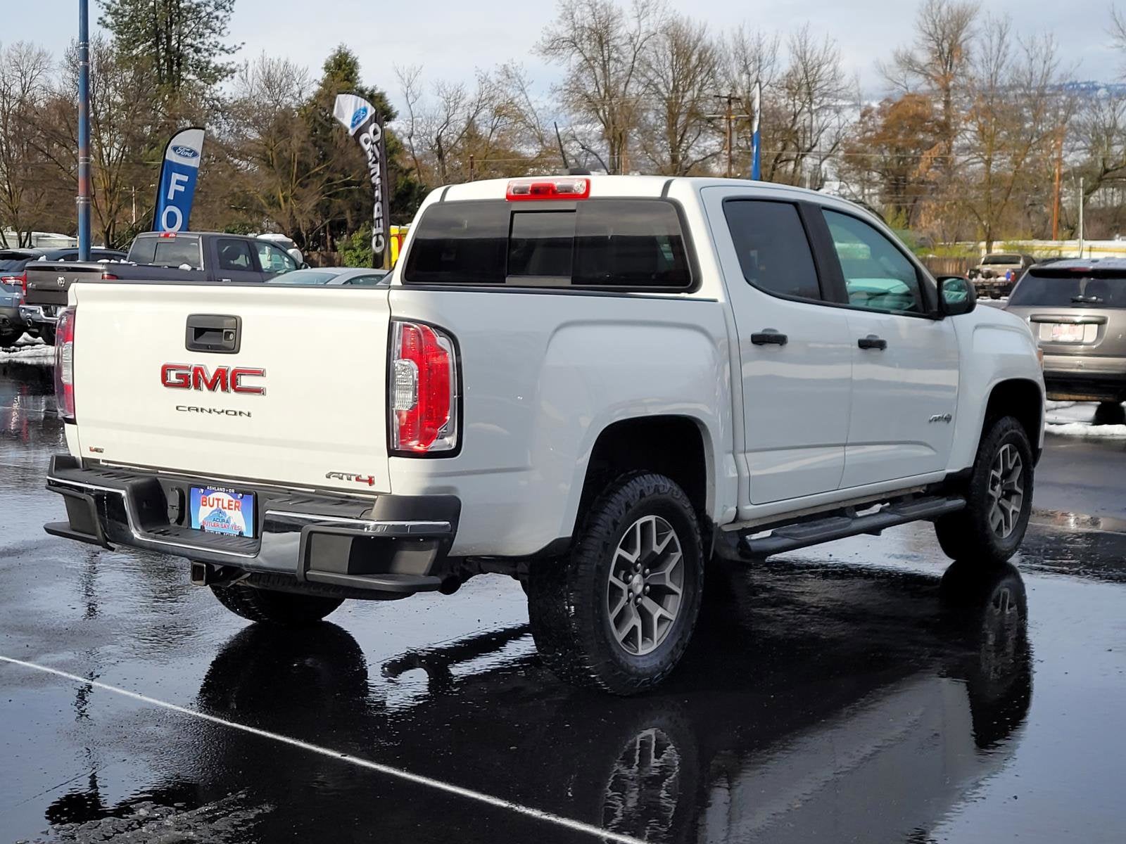 2022 GMC Canyon 4WD AT4 w/Cloth