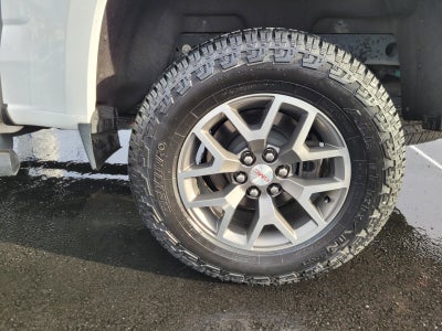 2022 GMC Canyon 4WD AT4 w/Cloth