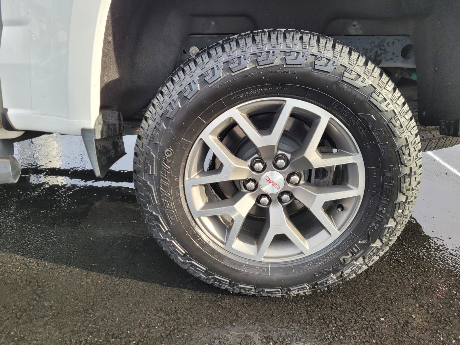 2022 GMC Canyon 4WD AT4 w/Cloth