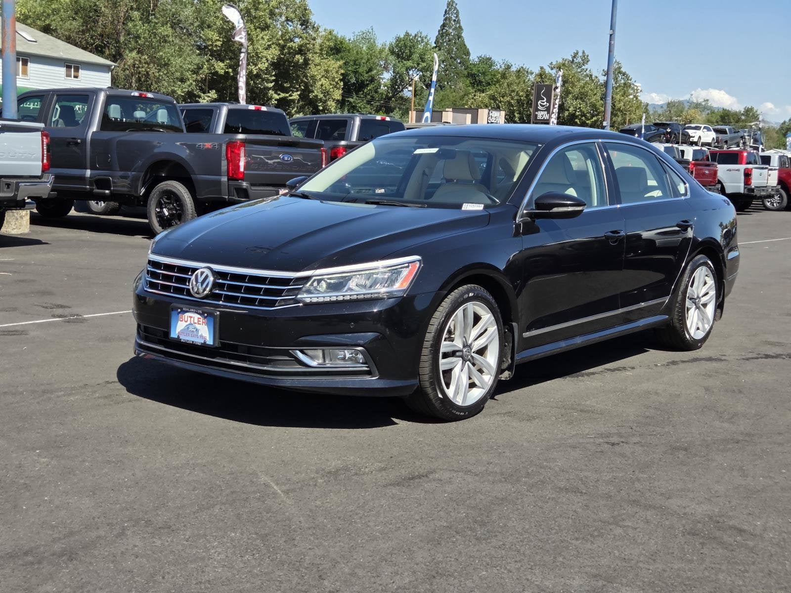 2017 Volkswagen Passat 1.8T SE w/Technology