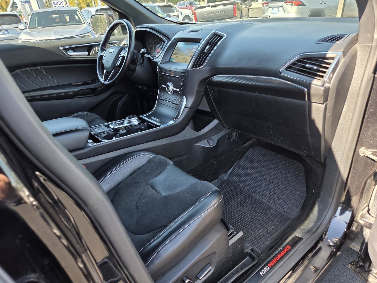 2019 Ford Edge ST